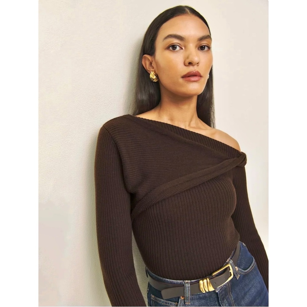 Reformation Lilou Brown Regenerative Merino Wool Off Shoulder Rib Knit Sweater - Picture 10 of 12
